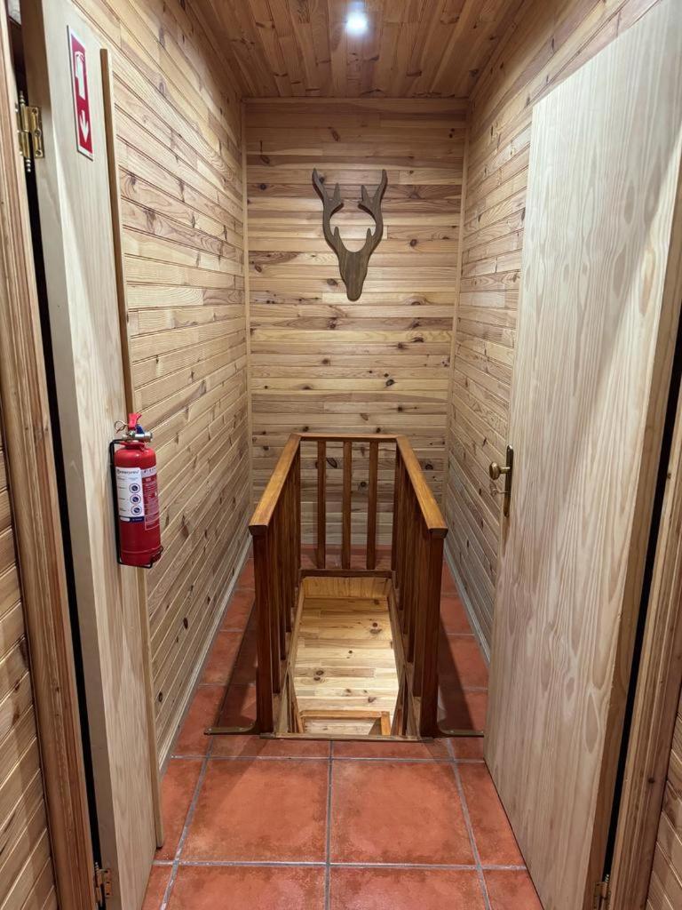 Mountain Lodge T3 Duplex Abrigo Do Lobo コビリャン エクステリア 写真