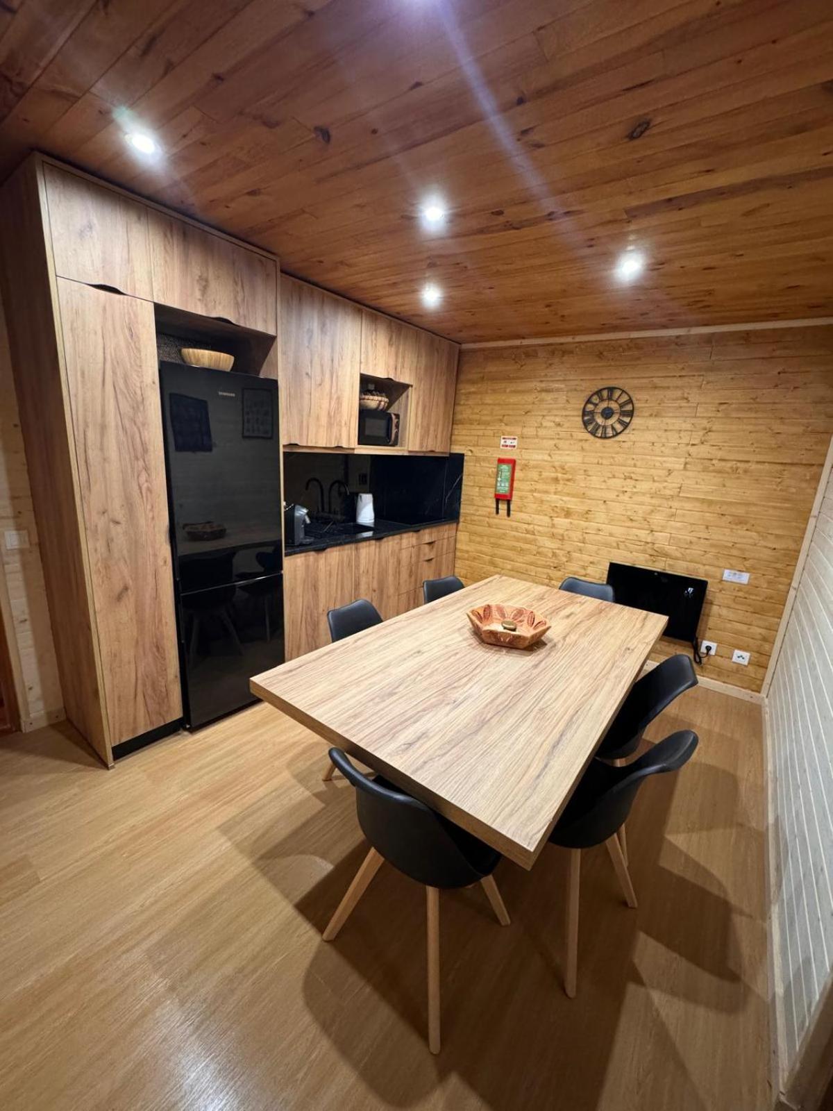 Mountain Lodge T3 Duplex Abrigo Do Lobo コビリャン エクステリア 写真